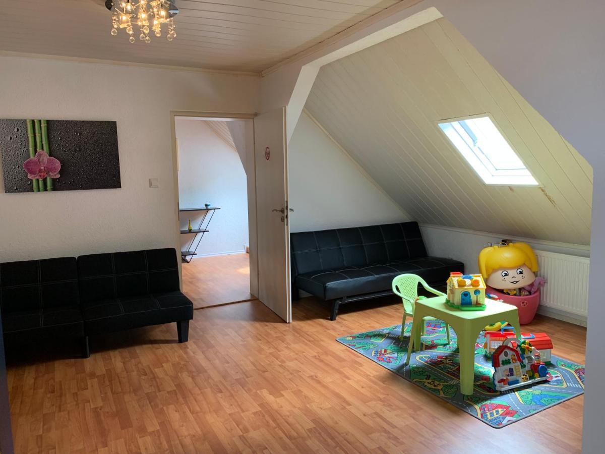 ボッパルトHaus Der Rosenアパートメント エクステリア 写真