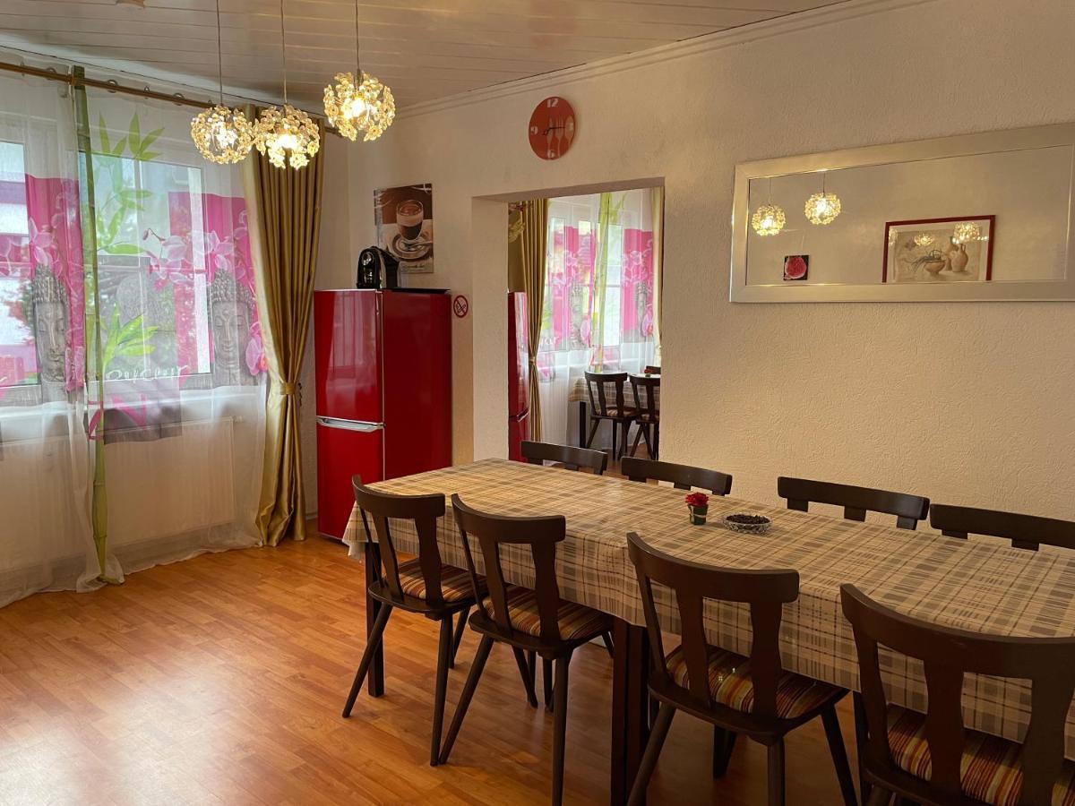ボッパルトHaus Der Rosenアパートメント エクステリア 写真
