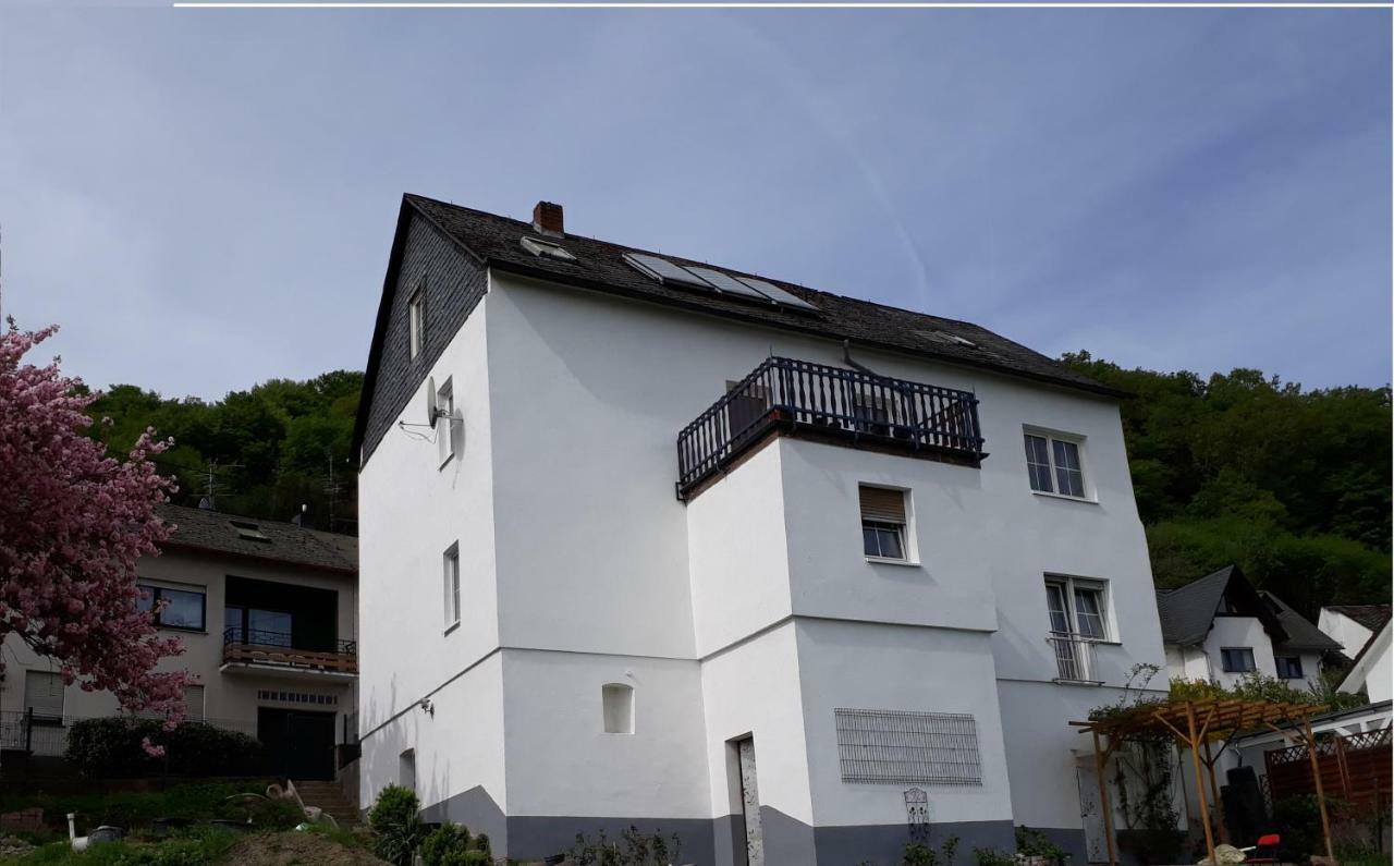 ボッパルトHaus Der Rosenアパートメント エクステリア 写真